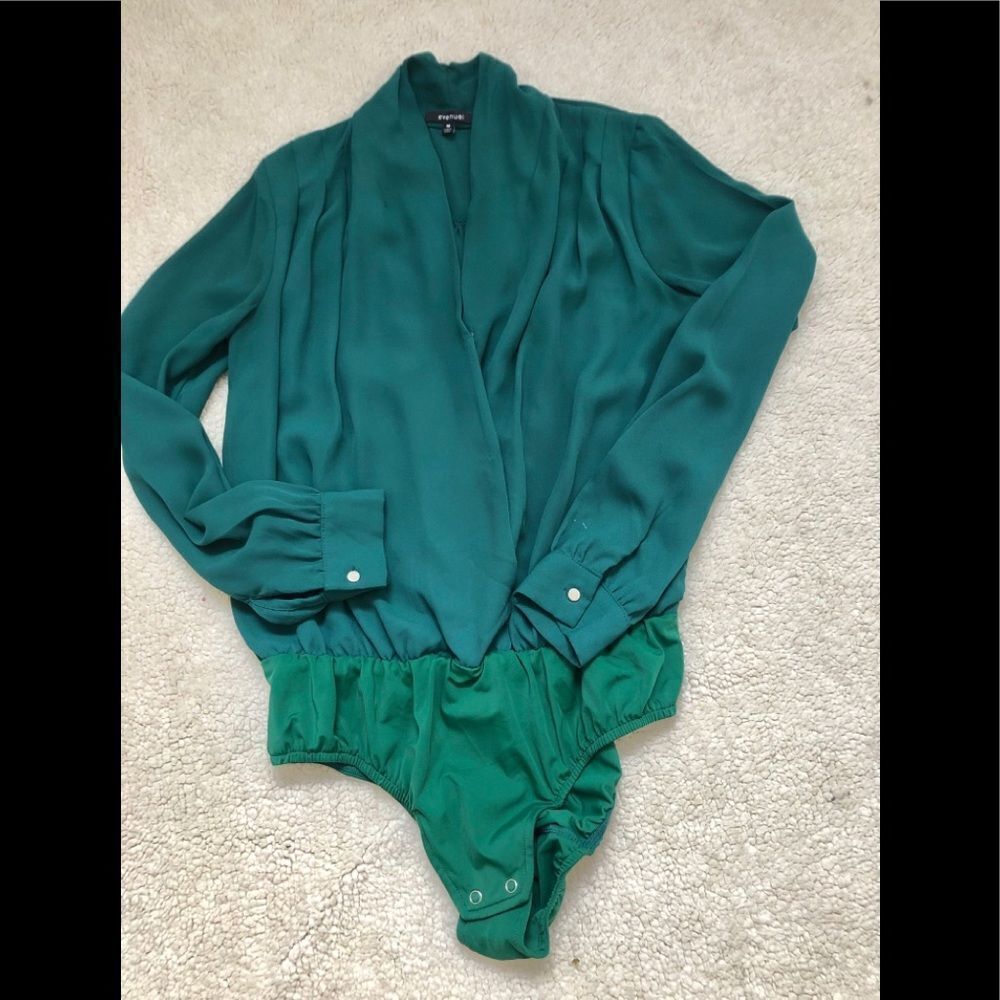 Evenuel  green chiffon long sleeves bodysuit M